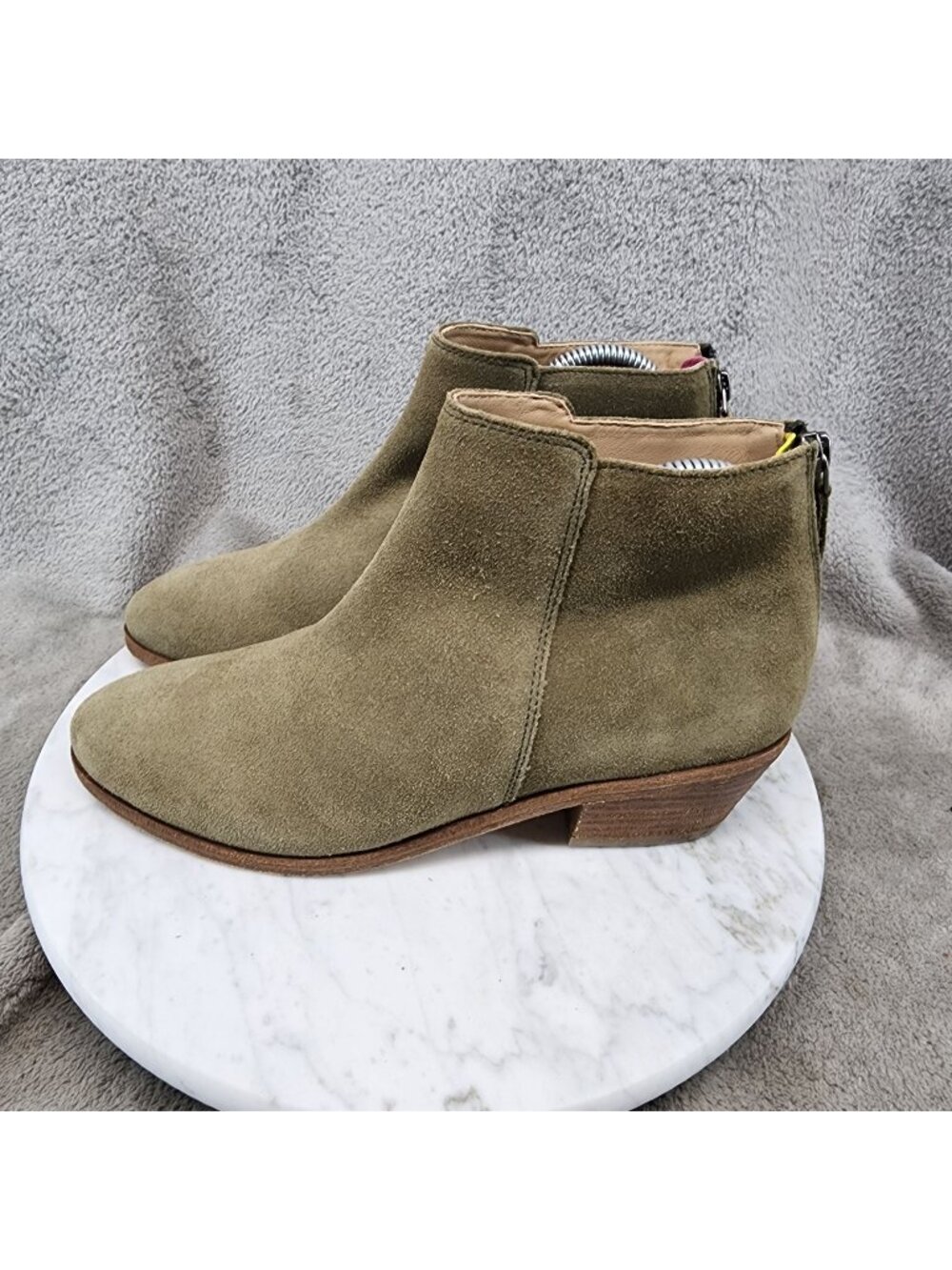 Joules Shoes Womens Size 7 Green Suede Ankle Booties *Read*